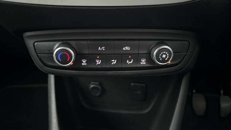 Vauxhall Crossland X 1.2 [83] Griffin 5dr [Start Stop] Petrol Hatchback